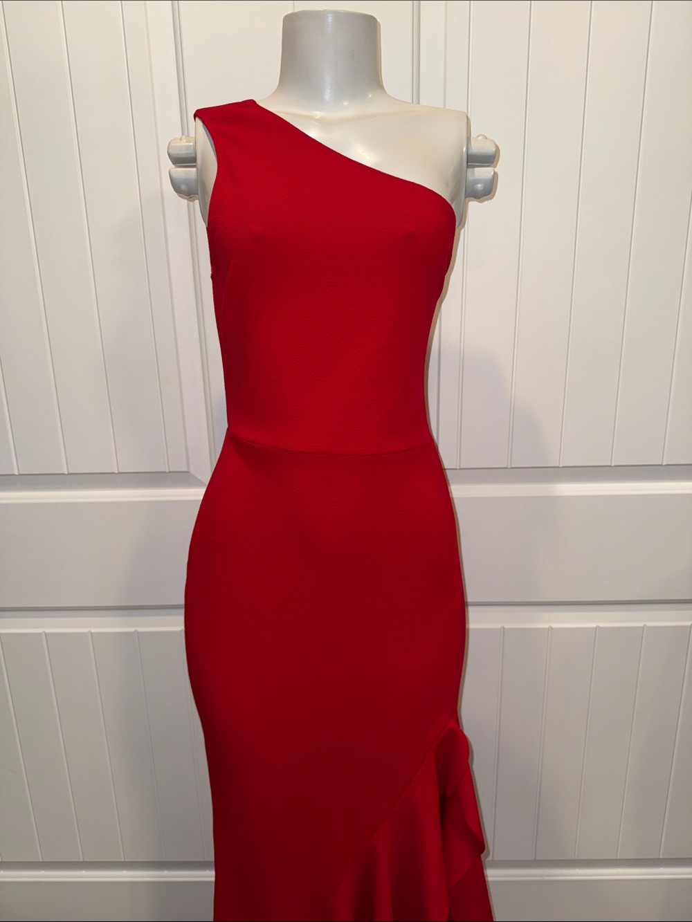 PrettyLittleThing One-Shoulder Red Ruffle Hem Dress - Picture 2 of 5